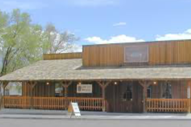 32-North-Custer-Museum